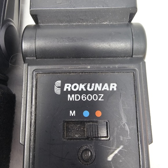 Lot Of 4 Shoe Mount Camera Flash for Parts Or Repair Only - Picture 5 of 16